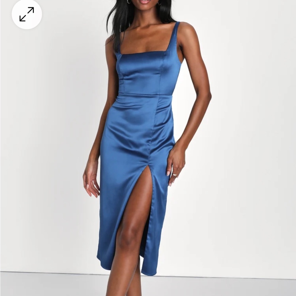 Lulu’s Keep It Precious Blue dress size Medium. NWT
